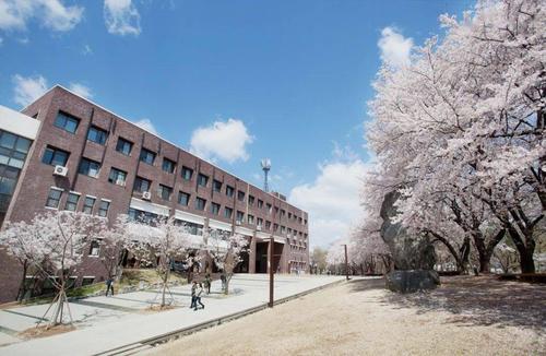 北京大学韩国留学班-中国哪个大学韩国留学生最多？